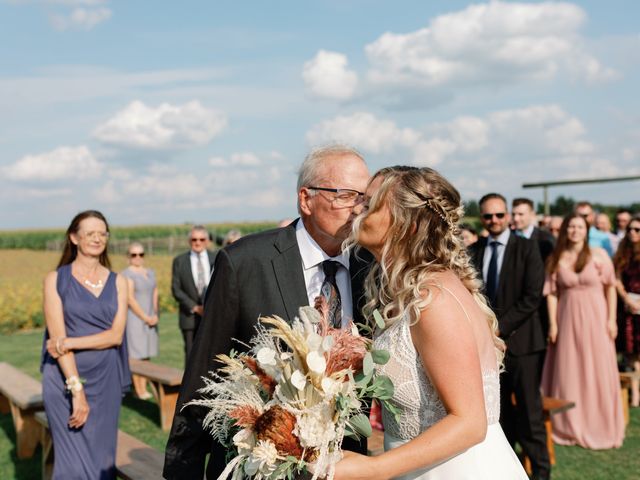 Meg and Greg&apos;s wedding in Guelph, Ontario 15
