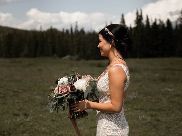 Dysin and Brittney&apos;s wedding in Canmore, Alberta 38