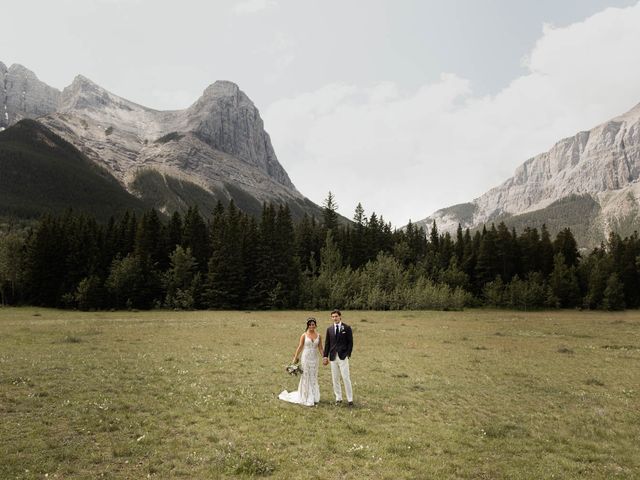 Dysin and Brittney&apos;s wedding in Canmore, Alberta 44