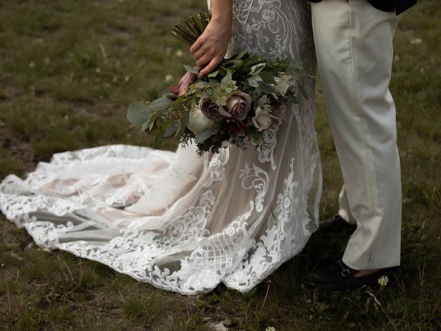 Dysin and Brittney&apos;s wedding in Canmore, Alberta 45