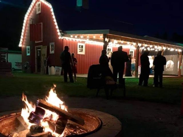 Marco and Mercedes&apos;s wedding in Argyle, Manitoba 8