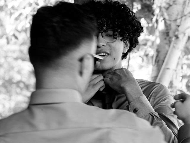 Vanessa and Lindsay&apos;s wedding in Golden, British Columbia 8