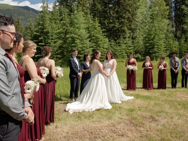 Vanessa and Lindsay&apos;s wedding in Golden, British Columbia 16