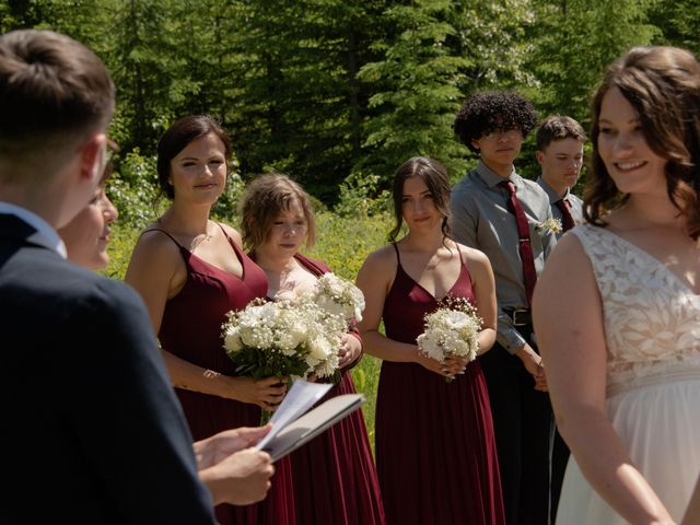 Vanessa and Lindsay&apos;s wedding in Golden, British Columbia 19