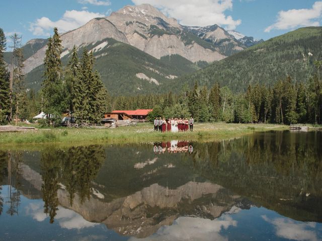 Vanessa and Lindsay&apos;s wedding in Golden, British Columbia 28