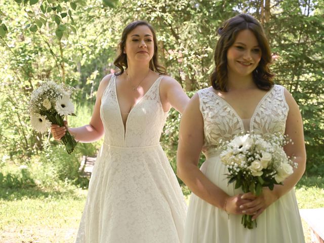 Vanessa and Lindsay&apos;s wedding in Golden, British Columbia 47