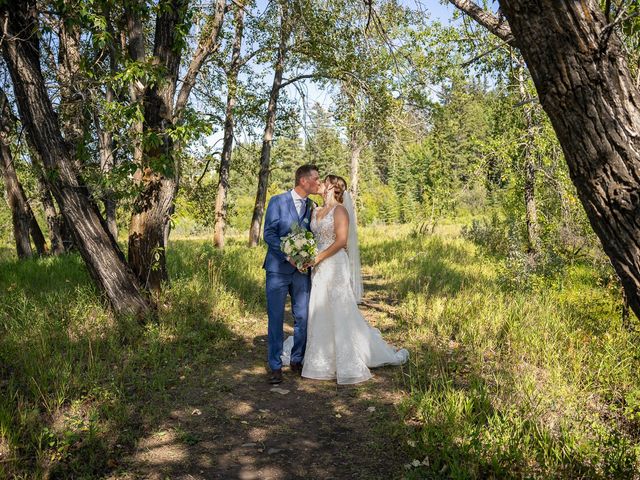 Miranda and Kurt&apos;s wedding in Okotoks, Alberta 32