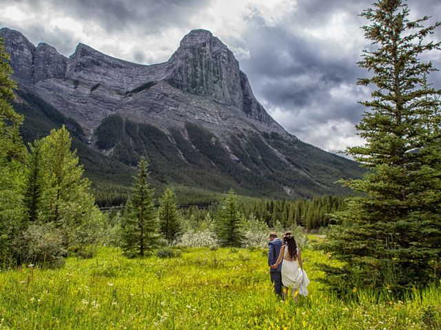 Carl and Liza&apos;s wedding in Canmore, Alberta 13