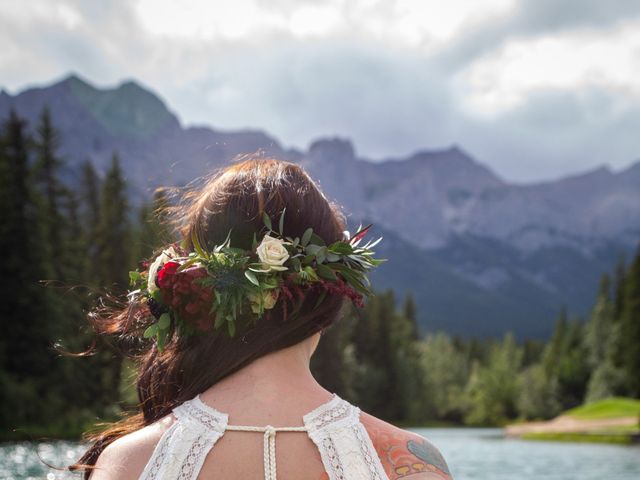 Carl and Liza&apos;s wedding in Canmore, Alberta 23