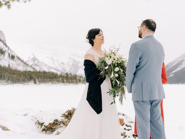 Dan and Amy&apos;s wedding in Banff, Alberta 15