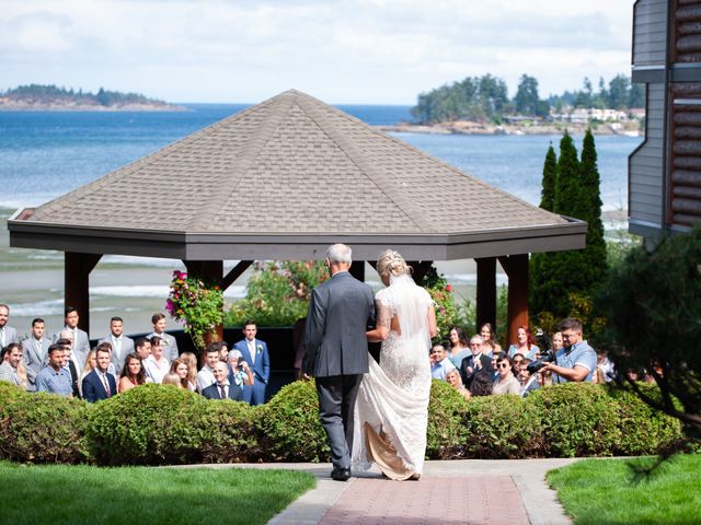 Alex and Siobhan&apos;s wedding in Parksville, British Columbia 21