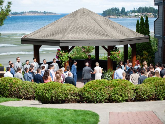 Alex and Siobhan&apos;s wedding in Parksville, British Columbia 28