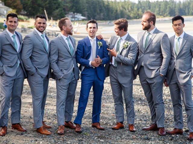 Alex and Siobhan&apos;s wedding in Parksville, British Columbia 65