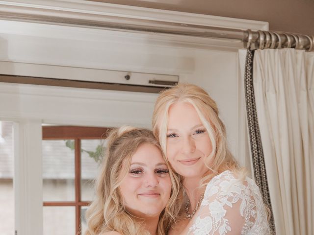 Patrycja and Arthur's wedding in Ancaster, Ontario 116