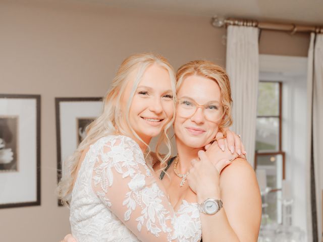 Patrycja and Arthur's wedding in Ancaster, Ontario 129