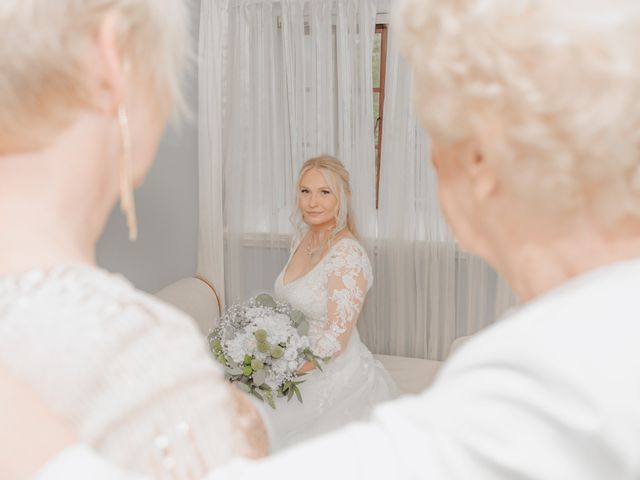 Patrycja and Arthur's wedding in Ancaster, Ontario 141