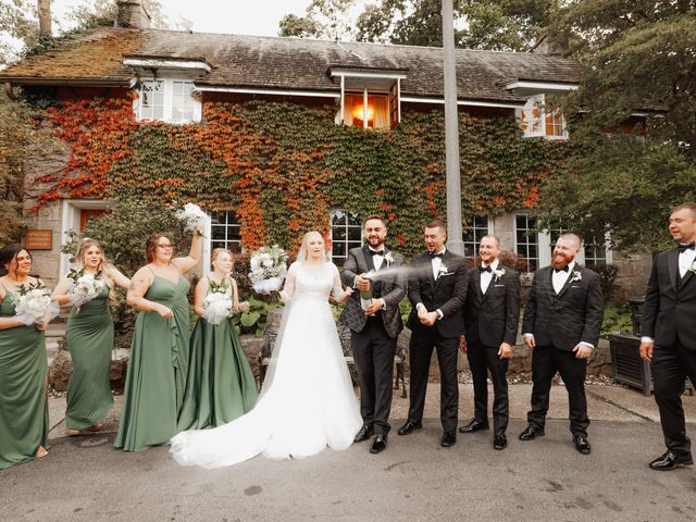 Patrycja and Arthur's wedding in Ancaster, Ontario 254