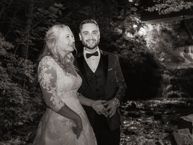 Patrycja and Arthur's wedding in Ancaster, Ontario 284
