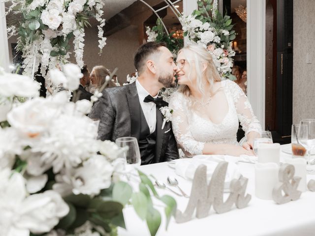 Patrycja and Arthur's wedding in Ancaster, Ontario 399