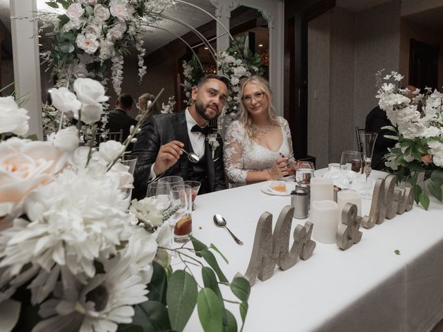 Patrycja and Arthur's wedding in Ancaster, Ontario 406
