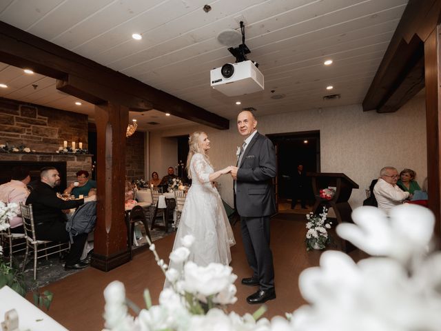 Patrycja and Arthur's wedding in Ancaster, Ontario 426