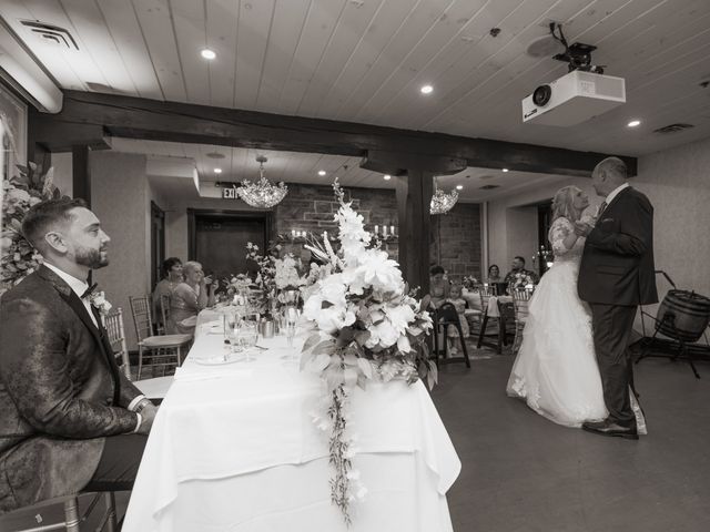 Patrycja and Arthur's wedding in Ancaster, Ontario 432