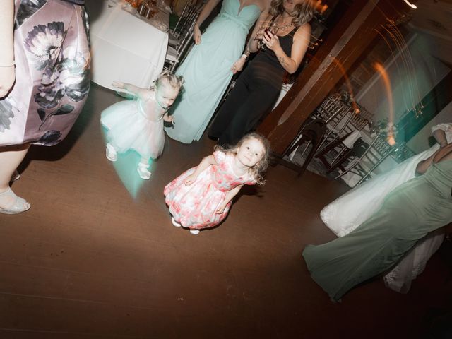 Patrycja and Arthur's wedding in Ancaster, Ontario 451