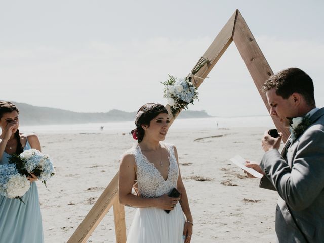 Tyler and Kaisha&apos;s wedding in Tofino, British Columbia 29