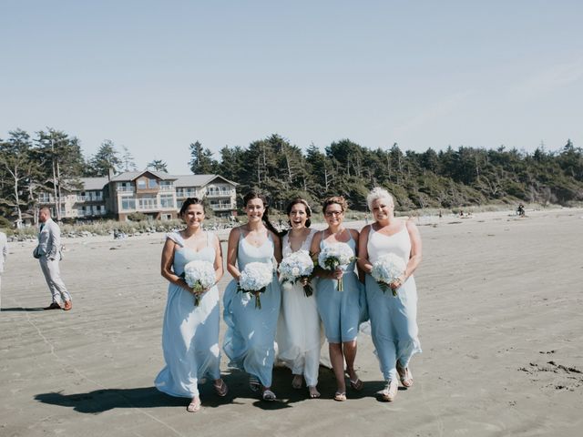 Tyler and Kaisha&apos;s wedding in Tofino, British Columbia 34