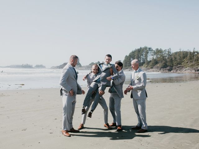 Tyler and Kaisha&apos;s wedding in Tofino, British Columbia 36