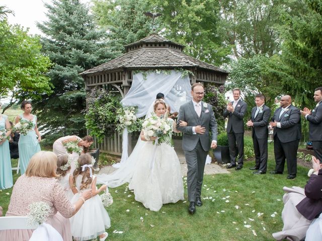 Mike and Natalie&apos;s wedding in Milton, Ontario 34