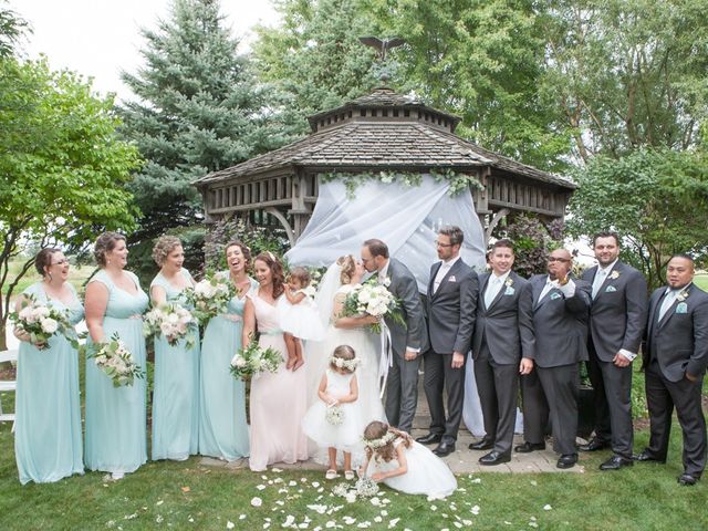 Mike and Natalie&apos;s wedding in Milton, Ontario 38