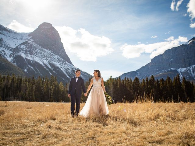 Carson and Lynne&apos;s wedding in Canmore, Alberta 10