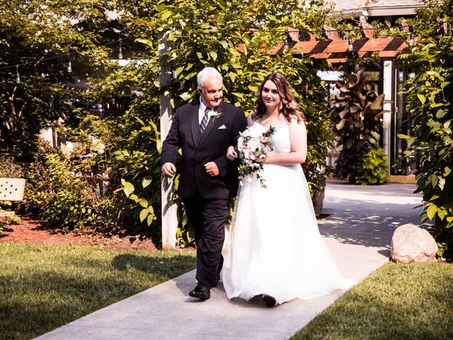 Louie and Ashley&apos;s wedding in St Catharines, Ontario 47