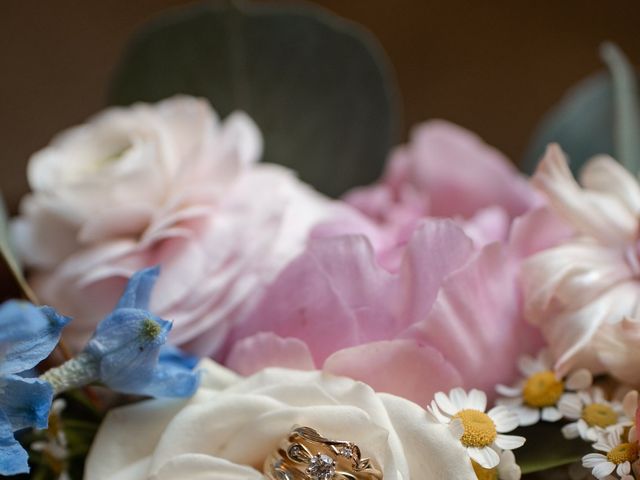 Iain and Rachel's wedding in Lincoln, Ontario 8