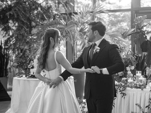 Liam and Jenni's wedding in Hamilton, Ontario 15