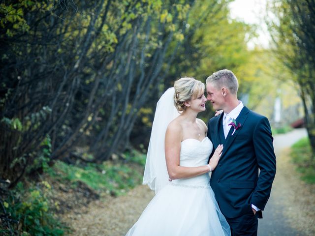 John and Jennifer&apos;s wedding in Sherwood Park, Alberta 21