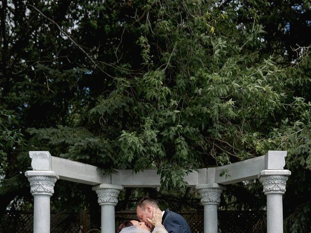 Darren and Adrienne&apos;s wedding in Edmonton, Alberta 44