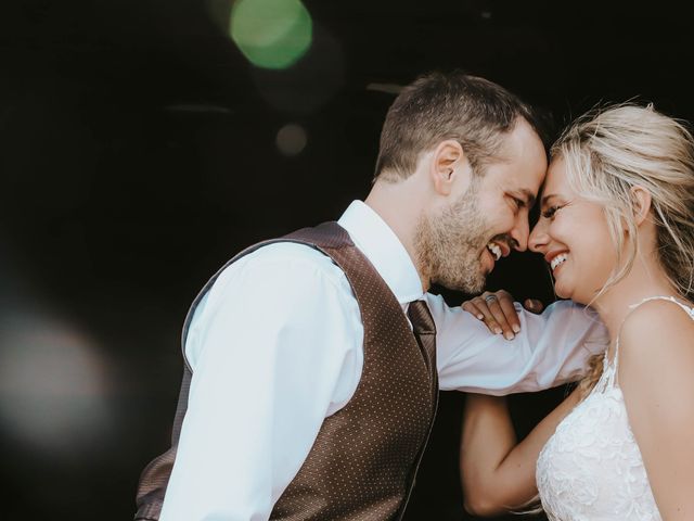 Mallorie and Dan's wedding in Pincher Creek, Alberta 10