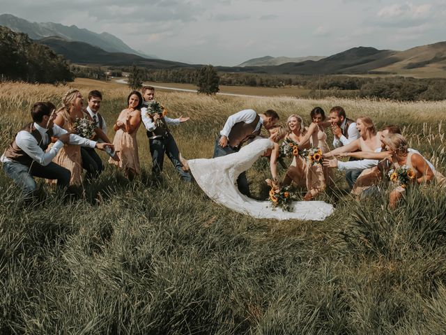 Mallorie and Dan&apos;s wedding in Pincher Creek, Alberta 1