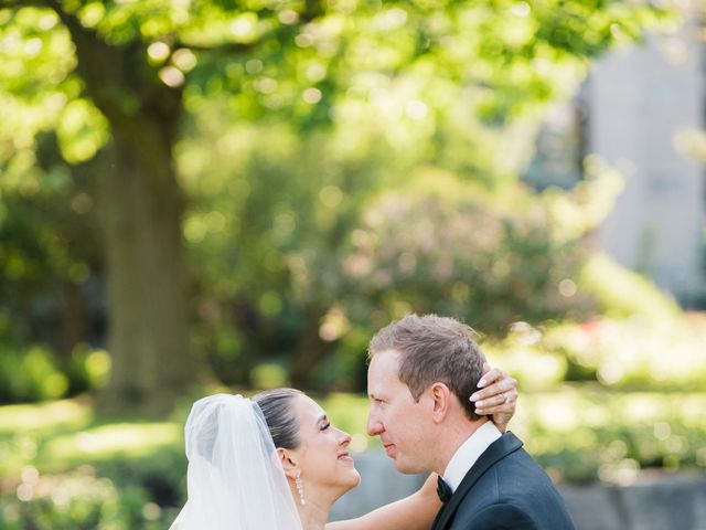 Katarina and Colin's wedding in Niagara on the Lake, Ontario 34