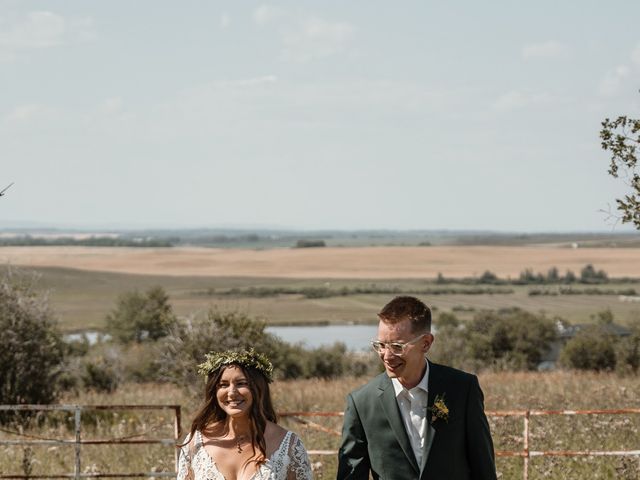 Darian and Evan&apos;s wedding in Cochrane, Alberta 27