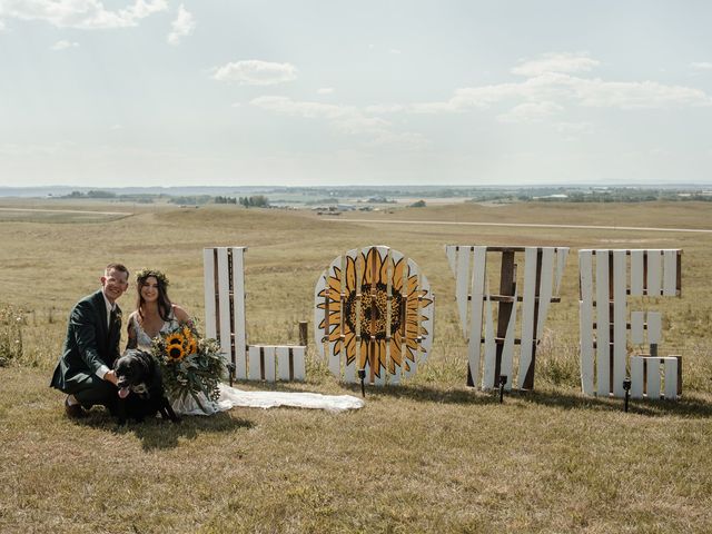 Darian and Evan&apos;s wedding in Cochrane, Alberta 33