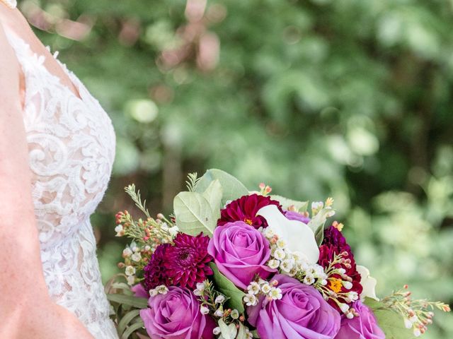 Scott and Alisa&apos;s wedding in London, Ontario 23