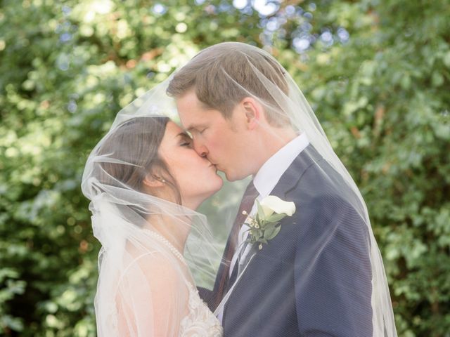 Scott and Alisa&apos;s wedding in London, Ontario 24
