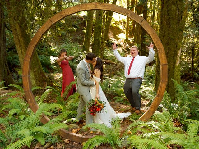 Sam and Ashley&apos;s wedding in Sooke, British Columbia 9