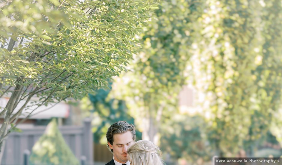 Harrison and Whitney's wedding in Kelowna, British Columbia