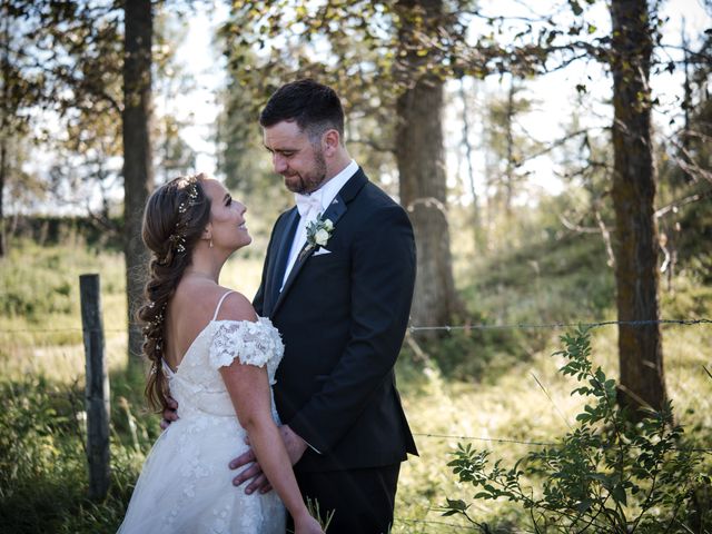 Jeremy and Shayla&apos;s wedding in Edmonton, Alberta 73