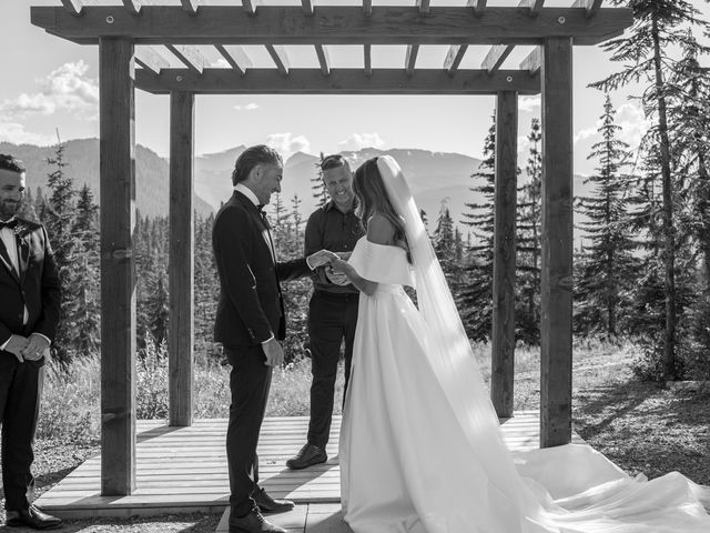 Seamus and Courtney's wedding in Victoria, British Columbia 38