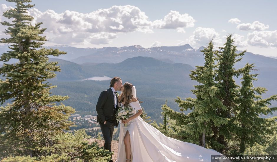 Seamus and Courtney's wedding in Victoria, British Columbia